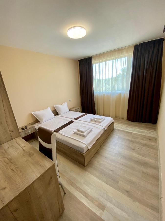 Hotel Sunrise Kalekovets Esterno foto